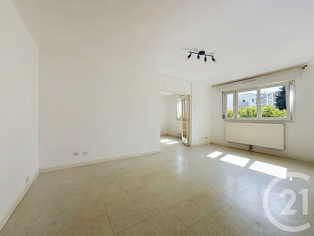 Appartement F4 &agrave; vendre - 4 pi&egrave;ces - 82,23 m2 - Montbeliard - 25 - FRANCHE-COMTE