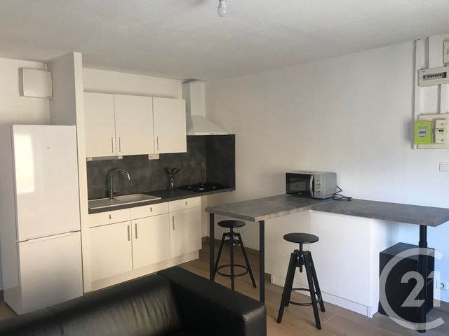 Appartement F1 &agrave; louer - 1 pi&egrave;ce - 32 m2 - Voujeaucourt - 25 - FRANCHE-COMTE