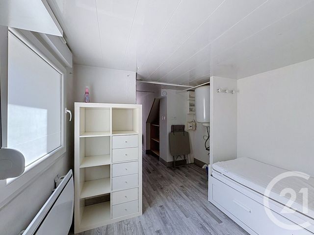 Appartement Studio &agrave; louer - 1 pi&egrave;ce - 18 m2 - Montbeliard - 25 - FRANCHE-COMTE
