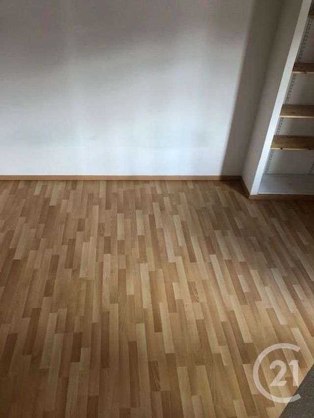 Appartement F2 &agrave; louer - 2 pi&egrave;ces - 40 m2 - Grand Charmont - 25 - FRANCHE-COMTE