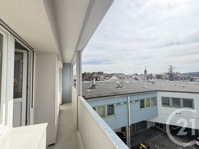 Appartement F3 &agrave; louer - 3 pi&egrave;ces - 67,61 m2 - Montbeliard - 25 - FRANCHE-COMTE