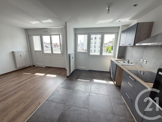 Appartement F3 &agrave; louer - 3 pi&egrave;ces - 67,61 m2 - Montbeliard - 25 - FRANCHE-COMTE
