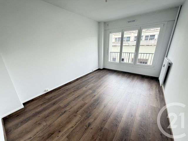 Appartement F3 &agrave; louer - 3 pi&egrave;ces - 67,61 m2 - Montbeliard - 25 - FRANCHE-COMTE