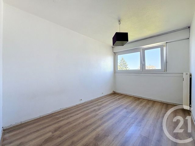 Appartement F4 &agrave; vendre - 4 pi&egrave;ces - 71,79 m2 - Montbeliard - 25 - FRANCHE-COMTE