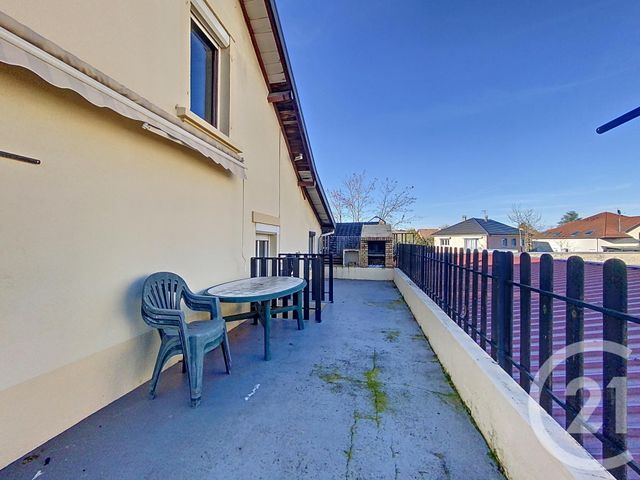 Maison &agrave; louer - 5 pi&egrave;ces - 99,60 m2 - Vieux Charmont - 25 - FRANCHE-COMTE