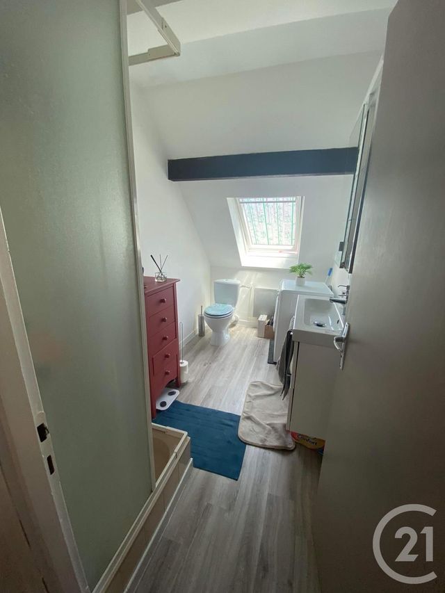 Appartement F2 &agrave; louer - 2 pi&egrave;ces - 32,31 m2 - Ste Suzanne - 25 - FRANCHE-COMTE