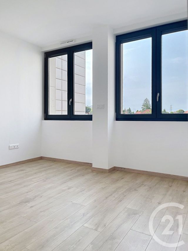 Appartement F2 &agrave; louer - 2 pi&egrave;ces - 46 m2 - Montbeliard - 25 - FRANCHE-COMTE