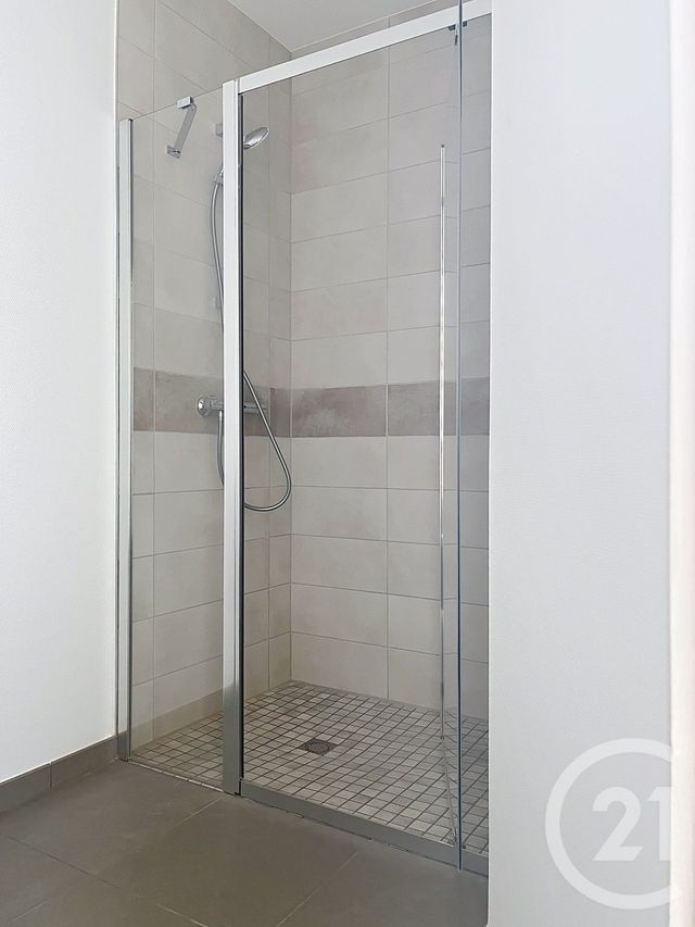 Appartement F2 &agrave; louer - 2 pi&egrave;ces - 46 m2 - Montbeliard - 25 - FRANCHE-COMTE