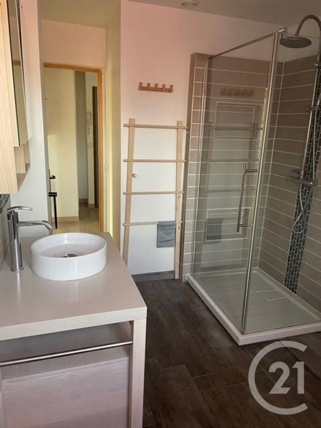 Appartement F3 &agrave; louer - 3 pi&egrave;ces - 65,98 m2 - Audincourt - 25 - FRANCHE-COMTE