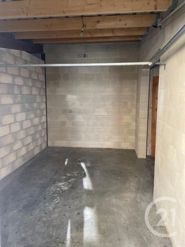 Parking &agrave; louer - 15 m2 - Valentigney - 25 - FRANCHE-COMTE
