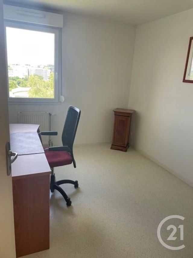 Appartement F3 &agrave; louer - 3 pi&egrave;ces - 63,37 m2 - Montbeliard - 25 - FRANCHE-COMTE