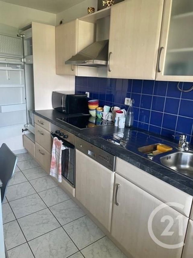 Appartement F3 &agrave; louer - 3 pi&egrave;ces - 63,37 m2 - Montbeliard - 25 - FRANCHE-COMTE