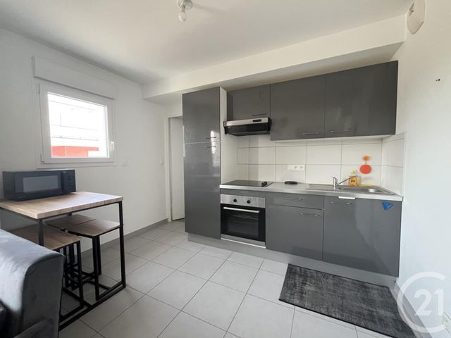 Appartement F2 &agrave; louer - 2 pi&egrave;ces - 33,76 m2 - Seloncourt - 25 - FRANCHE-COMTE