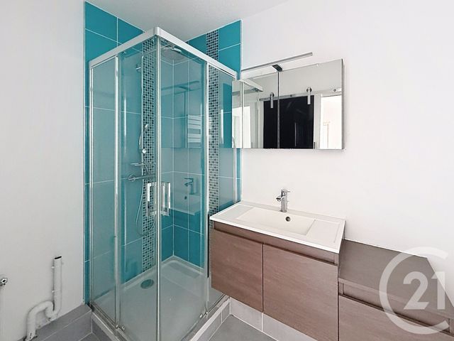 Appartement F3 &agrave; louer - 3 pi&egrave;ces - 72,55 m2 - Montbeliard - 25 - FRANCHE-COMTE