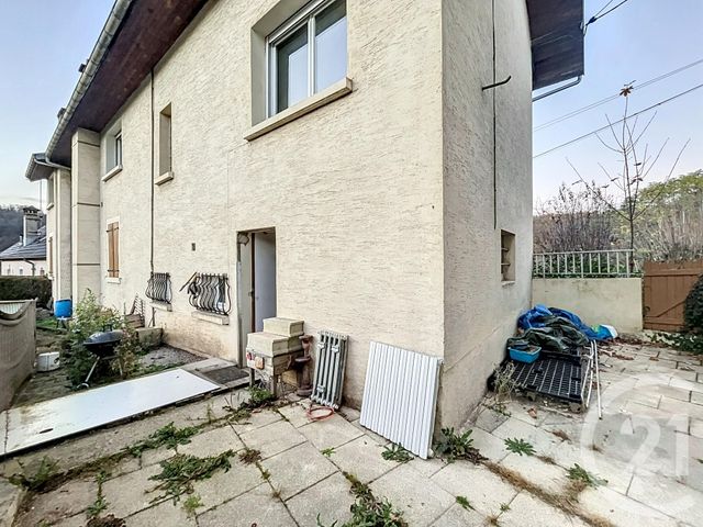 Appartement F4 &agrave; louer - 4 pi&egrave;ces - 97,30 m2 - Herimoncourt - 25 - FRANCHE-COMTE
