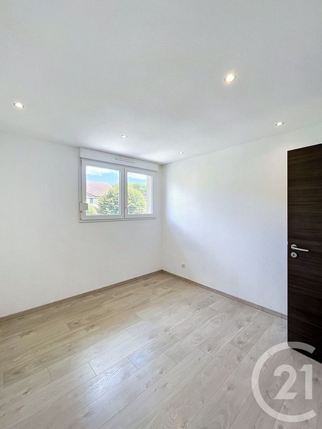 Appartement F3 &agrave; louer - 3 pi&egrave;ces - 58,21 m2 - Herimoncourt - 25 - FRANCHE-COMTE