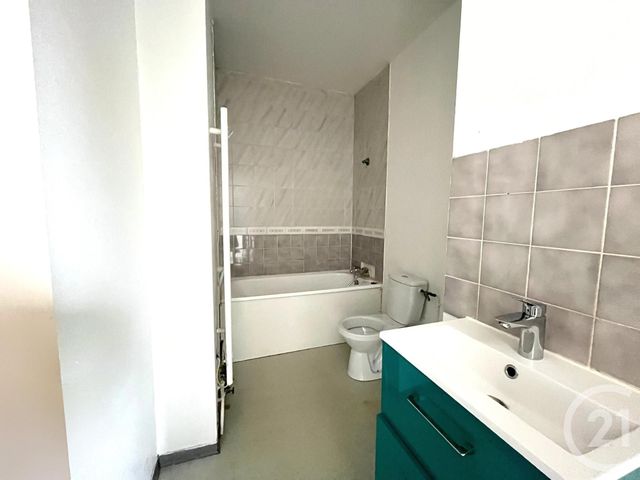 Appartement F2 &agrave; louer - 2 pi&egrave;ces - 35 m2 - Audincourt - 25 - FRANCHE-COMTE
