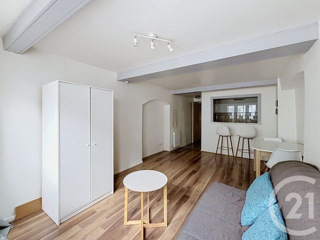 Appartement Studio &agrave; louer - 1 pi&egrave;ce - 35 m2 - Montbeliard - 25 - FRANCHE-COMTE