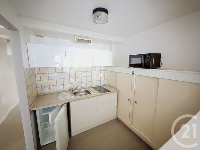 Appartement Studio &agrave; louer - 1 pi&egrave;ce - 35 m2 - Montbeliard - 25 - FRANCHE-COMTE