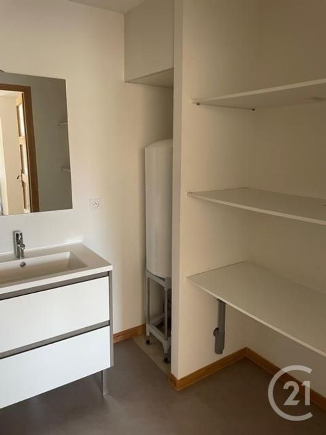 Appartement Studio &agrave; louer - 1 pi&egrave;ce - 24 m2 - Valentigney - 25 - FRANCHE-COMTE