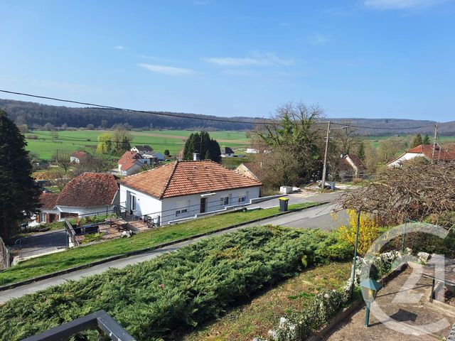 Maison &agrave; louer - 5 pi&egrave;ces - 79,50 m2 - Rang - 25 - FRANCHE-COMTE
