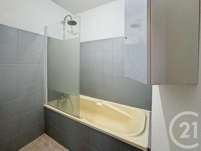 Appartement F3 &agrave; louer - 3 pi&egrave;ces - 71,53 m2 - Exincourt - 25 - FRANCHE-COMTE