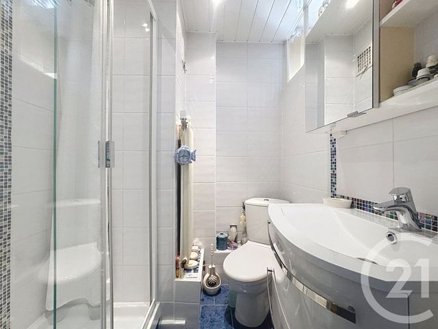 Appartement F3 &agrave; vendre - 3 pi&egrave;ces - 57,67 m2 - Belfort - 90 - FRANCHE-COMTE