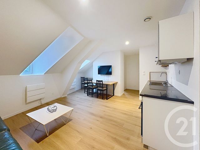 Appartement F2 &agrave; louer - 2 pi&egrave;ces - 32,01 m2 - Belfort - 90 - FRANCHE-COMTE