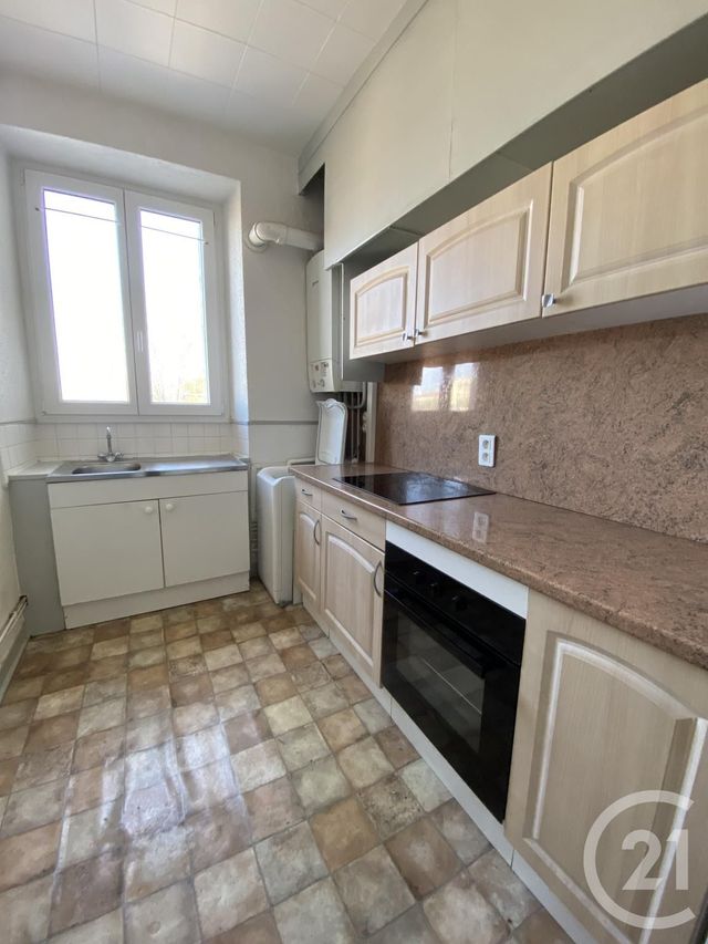 Appartement F3 &agrave; louer - 3 pi&egrave;ces - 53,32 m2 - Montbeliard - 25 - FRANCHE-COMTE