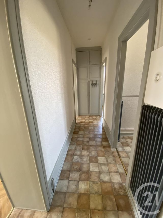 Appartement F3 &agrave; louer - 3 pi&egrave;ces - 53,32 m2 - Montbeliard - 25 - FRANCHE-COMTE