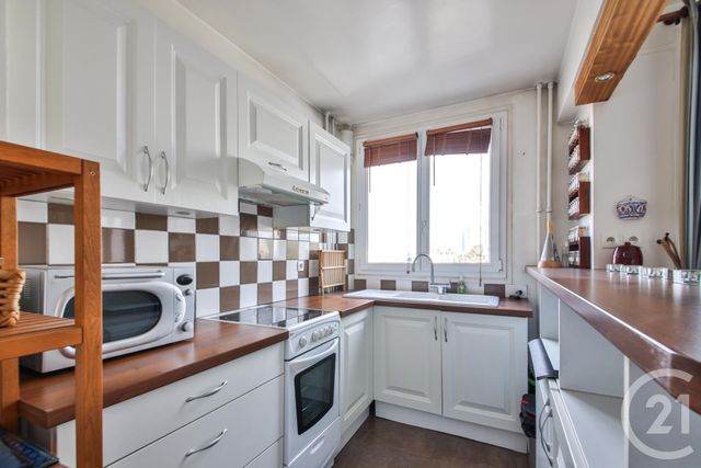 Appartement F3 à vendre - 3 pièces - 67 m2 - Paris - 75015 - ILE-DE-FRANCE