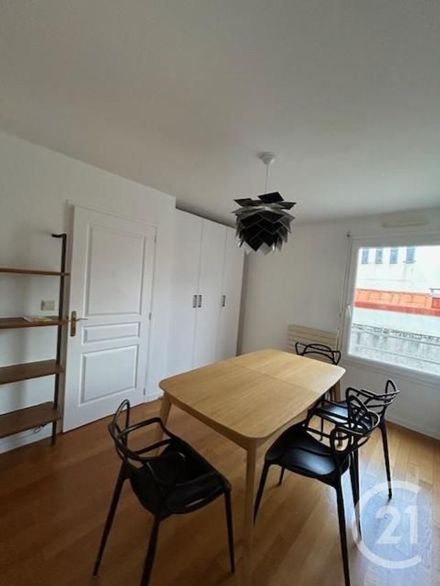 Appartement F3 &agrave; louer - 3 pi&egrave;ces - 67,15 m2 - Paris - 75015 - ILE-DE-FRANCE