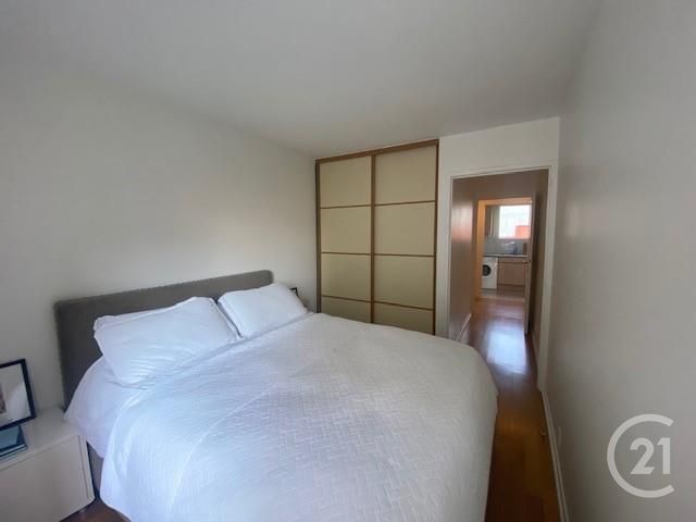 Appartement F3 &agrave; louer - 3 pi&egrave;ces - 67,15 m2 - Paris - 75015 - ILE-DE-FRANCE