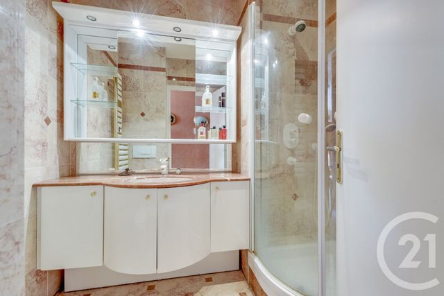 Appartement F4 &agrave; vendre - 4 pi&egrave;ces - 104,58 m2 - Paris - 75015 - ILE-DE-FRANCE