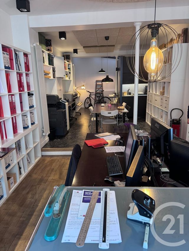 Local commercial à louer - 46.86 m2 - 75 - Paris