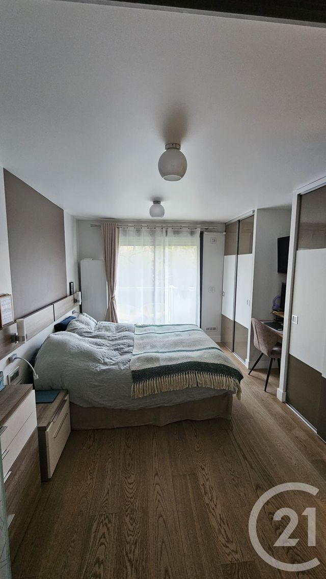 Appartement F4 &agrave; vendre - 4 pi&egrave;ces - 97,56 m2 - Suresnes - 92 - ILE-DE-FRANCE