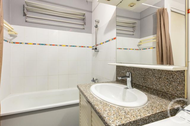 Appartement Studio &agrave; vendre - 1 pi&egrave;ce - 38,65 m2 - Paris - 75015 - ILE-DE-FRANCE