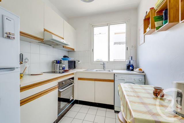 Appartement F2 &agrave; vendre - 2 pi&egrave;ces - 48,65 m2 - Paris - 75015 - ILE-DE-FRANCE