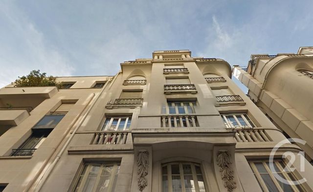 Appartement &agrave; louer - 3 pi&egrave;ces - 41,90 m2 - Paris - 75015 - ILE-DE-FRANCE