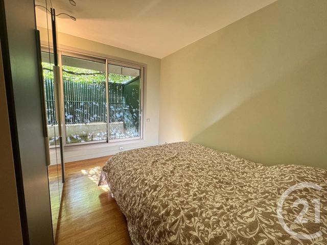 Appartement F2 &agrave; louer - 2 pi&egrave;ces - 49 m2 - Suresnes - 92 - ILE-DE-FRANCE
