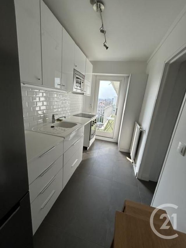 Appartement &agrave; louer - 2 pi&egrave;ces - 64,45 m2 - Paris - 75015 - ILE-DE-FRANCE
