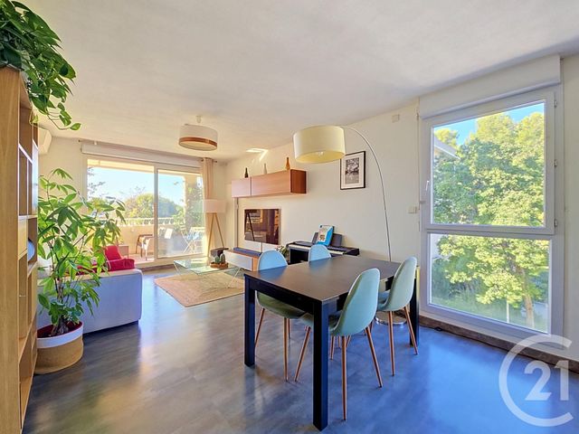 Appartement T3 &agrave; vendre - 3 pi&egrave;ces - 70,45 m2 - Marseille - 13008 - PROVENCE-ALPES-COTE-D-AZUR