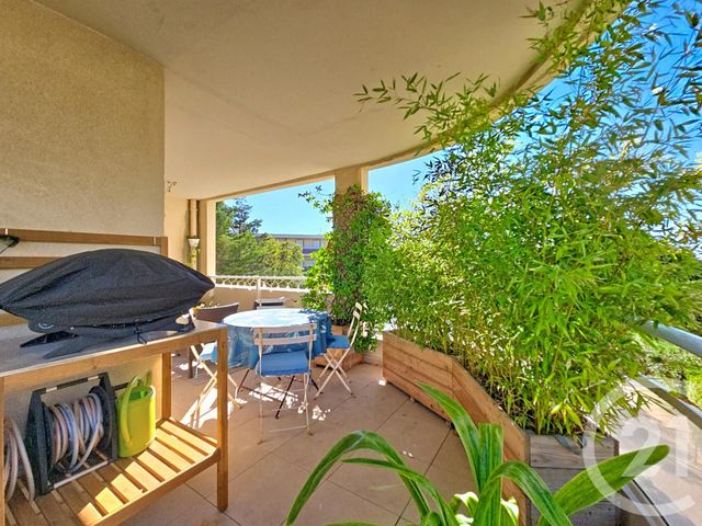 Appartement T3 &agrave; vendre - 3 pi&egrave;ces - 70,45 m2 - Marseille - 13008 - PROVENCE-ALPES-COTE-D-AZUR