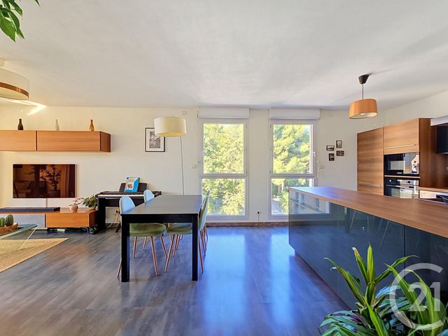 Appartement T3 &agrave; vendre - 3 pi&egrave;ces - 70,45 m2 - Marseille - 13008 - PROVENCE-ALPES-COTE-D-AZUR