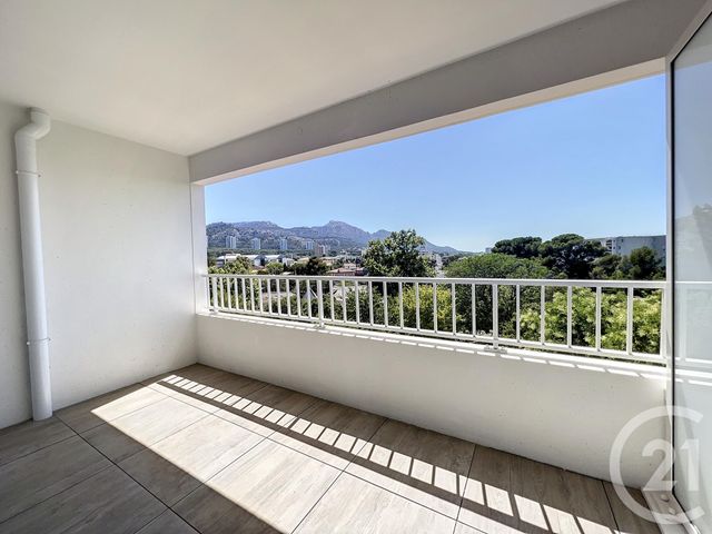 Appartement T3 &agrave; louer - 3 pi&egrave;ces - 65,13 m2 - Marseille - 13008 - PROVENCE-ALPES-COTE-D-AZUR