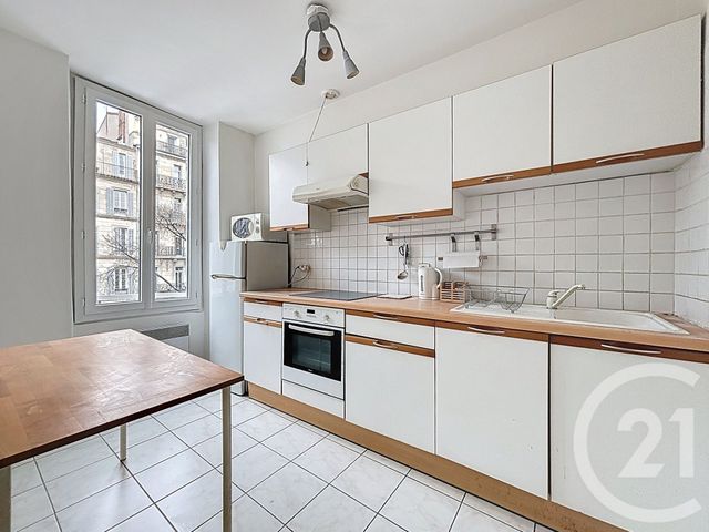 Appartement T2 &agrave; louer - 2 pi&egrave;ces - 45 m2 - Marseille - 13006 - PROVENCE-ALPES-COTE-D-AZUR