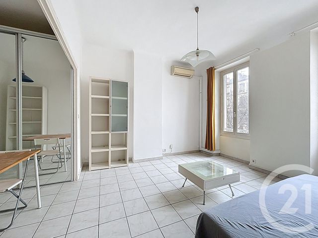 Appartement T2 &agrave; louer - 2 pi&egrave;ces - 45 m2 - Marseille - 13006 - PROVENCE-ALPES-COTE-D-AZUR