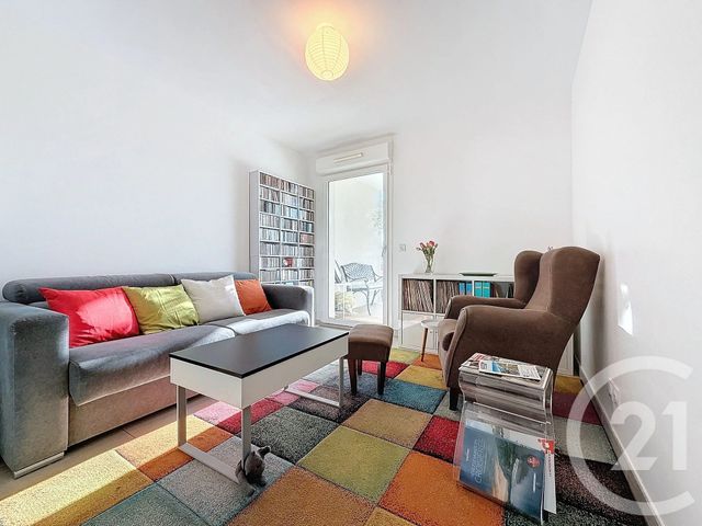 Appartement T3 à vendre - 3 pièces - 56,30 m2 - Marseille - 13008 - PROVENCE-ALPES-COTE-D-AZUR