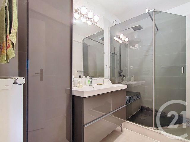 Appartement T3 &agrave; vendre - 3 pi&egrave;ces - 74,07 m2 - Marseille - 13009 - PROVENCE-ALPES-COTE-D-AZUR