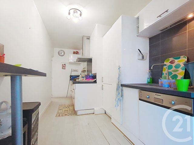Appartement T3 &agrave; vendre - 3 pi&egrave;ces - 74,07 m2 - Marseille - 13009 - PROVENCE-ALPES-COTE-D-AZUR